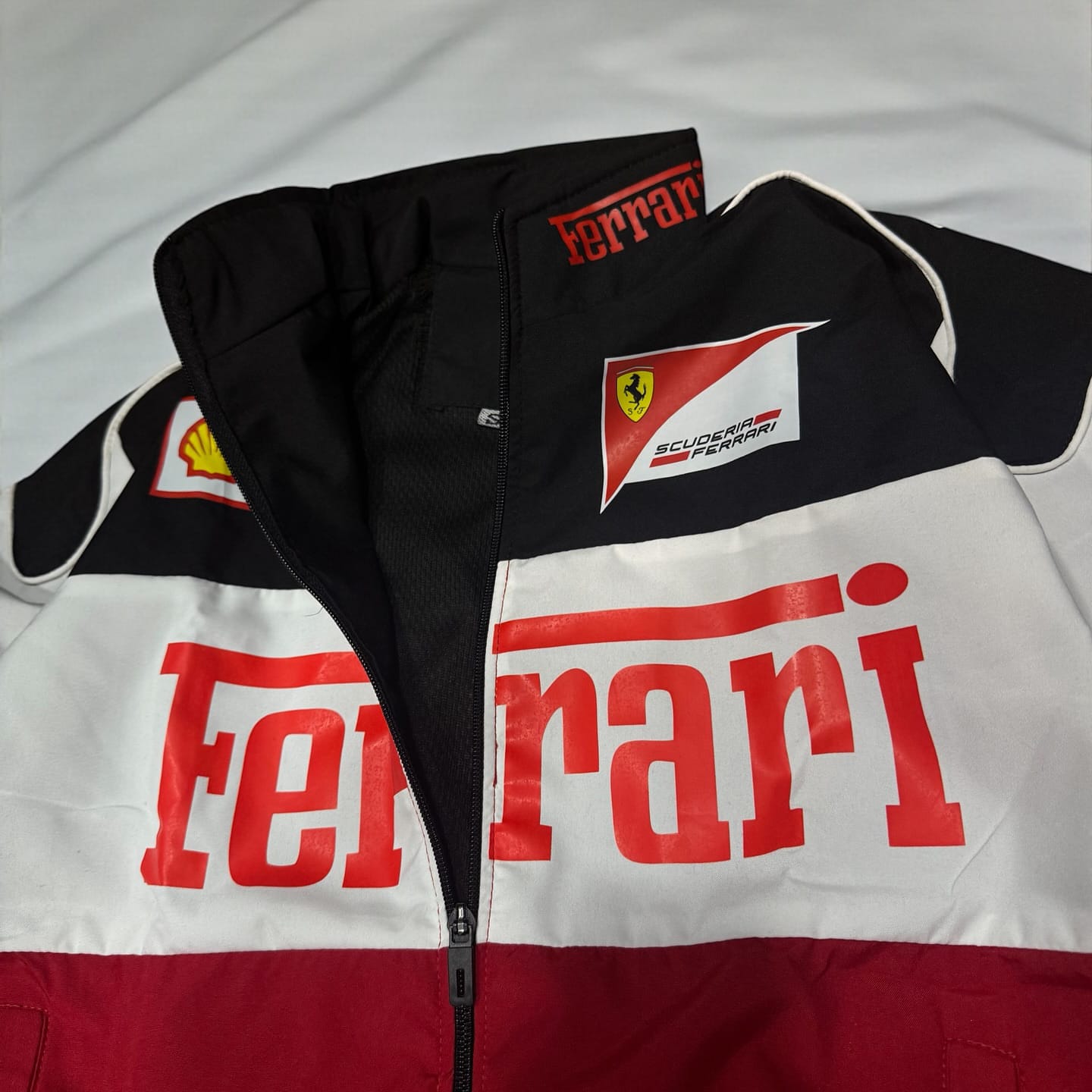 Ferrari F1 Jacket – Stylish Motorsports-Inspired Design