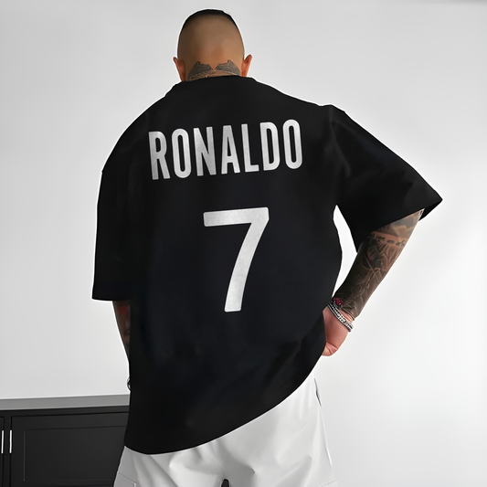 CR7 Graphic Oversized T-Shirt – Iconic Football Streetwear